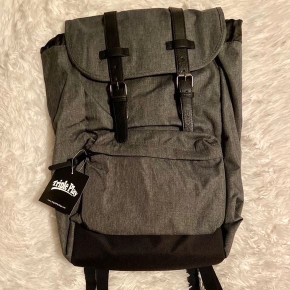 quechua 30 litre backpack